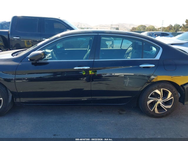 Honda ACCORD LX 2017 1HGCR2F30HA111414 Image 15