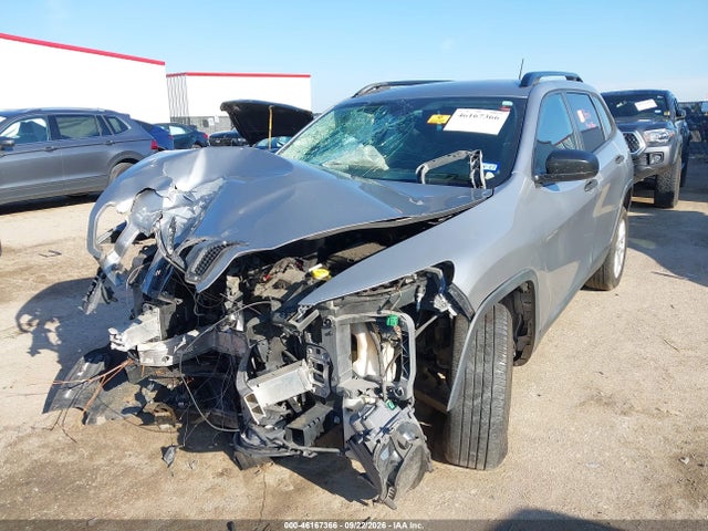 2015 Jeep Cherokee Sport მანქანა იყიდება აუქციონზე, vin: 1C4PJLAB7FW760560, აუქციონის ნომერი: 46167366