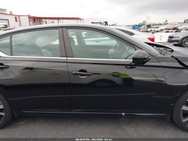 2021 Nissan Altima Sr Fwd მანქანა იყიდება აუქციონზე, vin: 1N4BL4CV9MN378329, აუქციონის ნომერი: 46167394