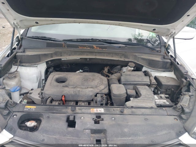 Продаж на аукціоні авто 2017 Hyundai Santa Fe Sport 2.4l, vin: 5XYZUDLB3HG432880, номер лоту: 46167429