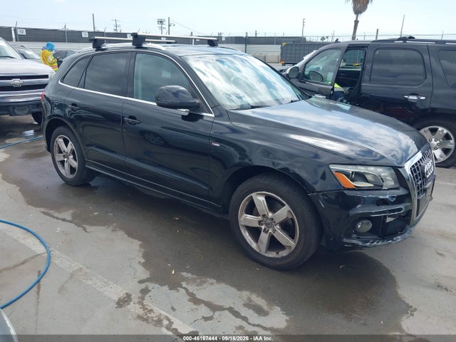 2011 Audi Q5 3.2 Premium Plus მანქანა იყიდება აუქციონზე, vin: WA1DKAFP8BA052327, აუქციონის ნომერი: 46167444
