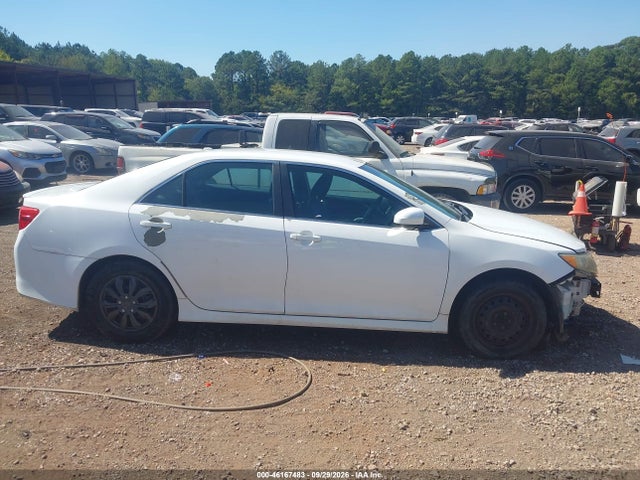 46167483 :رقم المزاد ، 4T1BK1FK1DU021967 vin ، 2013 Toyota Camry Se V6 مزاد بيع