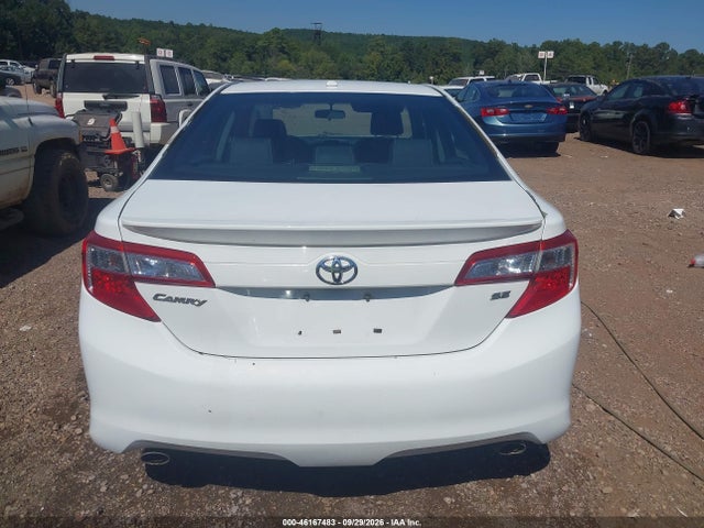 46167483 :رقم المزاد ، 4T1BK1FK1DU021967 vin ، 2013 Toyota Camry Se V6 مزاد بيع