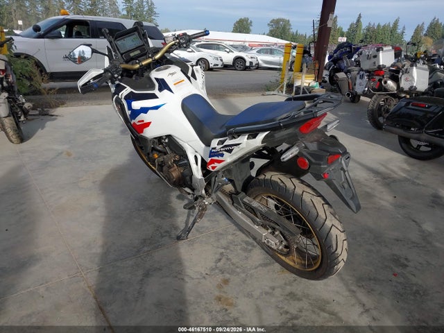 Honda Crf1100 D4 2024 JH2SD15E3RK000865 Image 3