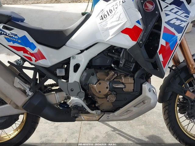 Honda Crf1100 D4 2024 JH2SD15E3RK000865 Image 8