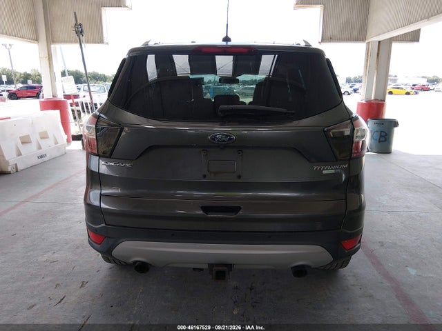 46167529 :رقم المزاد ، 1FMCU9J96HUA91259 vin ، 2017 Ford Escape Titanium مزاد بيع