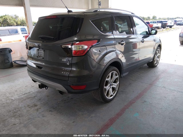 46167529 :رقم المزاد ، 1FMCU9J96HUA91259 vin ، 2017 Ford Escape Titanium مزاد بيع