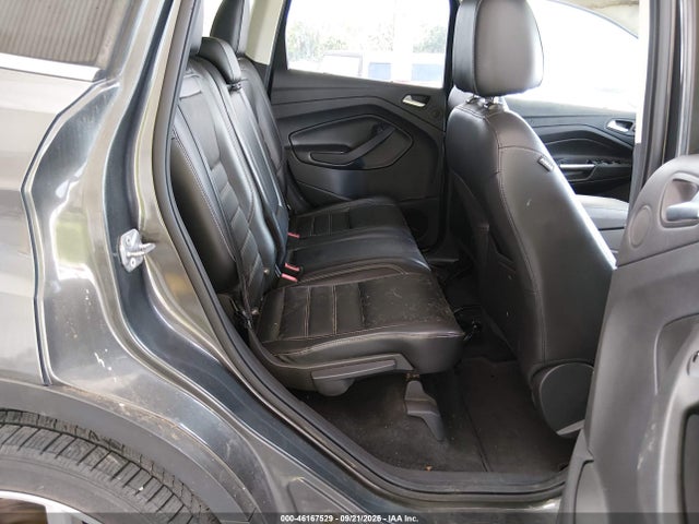 46167529 :رقم المزاد ، 1FMCU9J96HUA91259 vin ، 2017 Ford Escape Titanium مزاد بيع