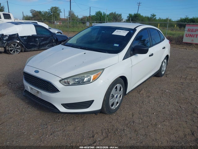 Продажа на аукционе авто 2015 Ford Focus S, vin: 1FADP3E23FL299652, номер лота: 46167565