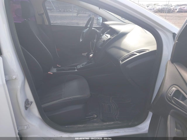 Продажа на аукционе авто 2015 Ford Focus S, vin: 1FADP3E23FL299652, номер лота: 46167565