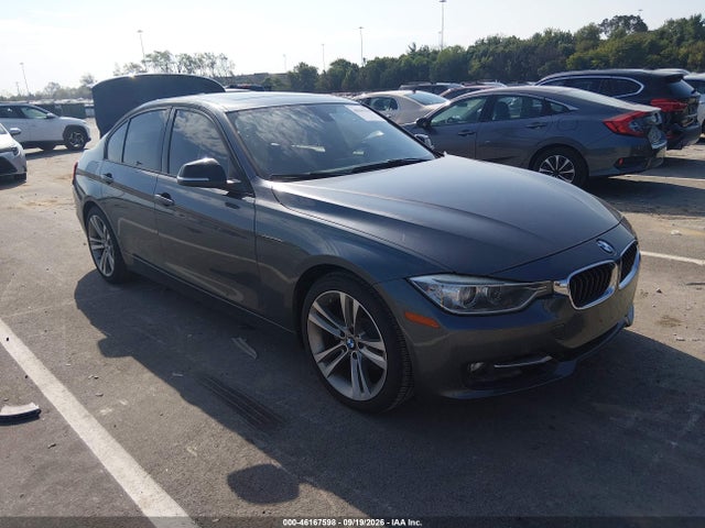 2013 Bmw 328i მანქანა იყიდება აუქციონზე, vin: WBA3A5G50DNP21420, აუქციონის ნომერი: 46167598