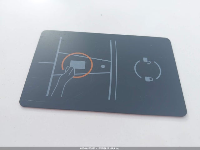 Tesla Model Y 2026 7SAYGDED0TA728540 Image 10