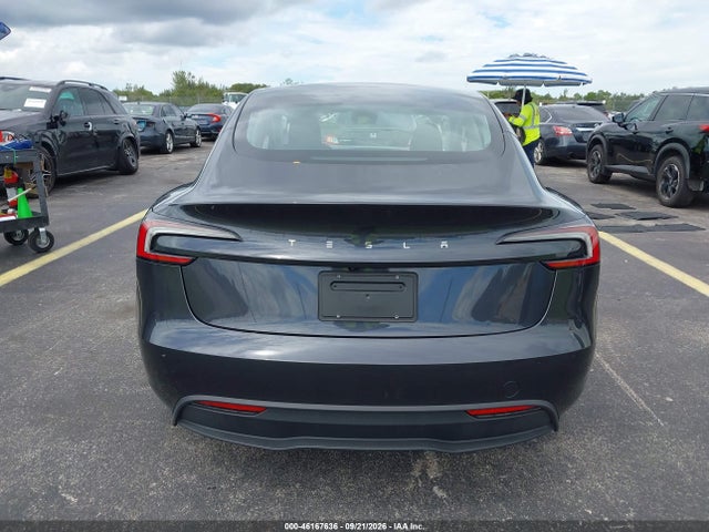 5YJ3E1EA7SF058049 Tesla Model 3 Long Range Rear-wheel Drive/standard Rear-wheel Drive
