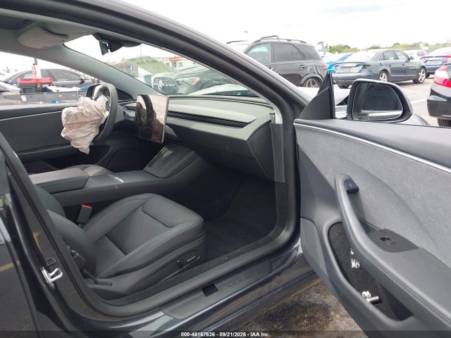 5YJ3E1EA7SF058049 Tesla Model 3 Long Range Rear-wheel Drive/standard Rear-wheel Drive
