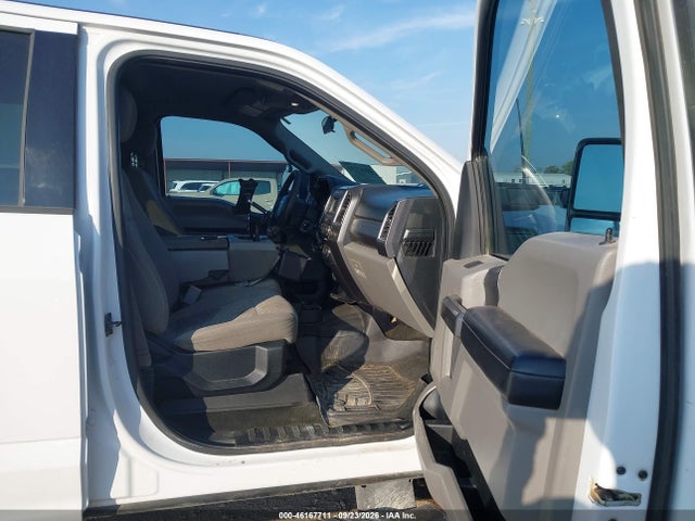 2017 Ford F-350 Xlt მანქანა იყიდება აუქციონზე, vin: 1FT8W3BT3HED18591, აუქციონის ნომერი: 46167711