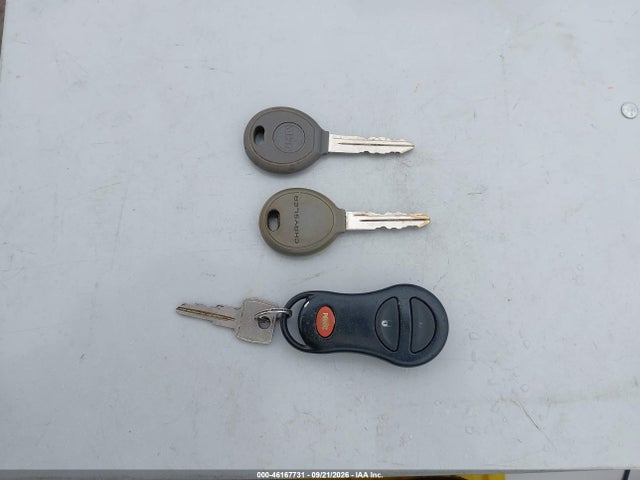 Продажа на аукционе авто 2002 Dodge Grand Caravan Sport, vin: 2B4GP44R02R588675, номер лота: 46167731