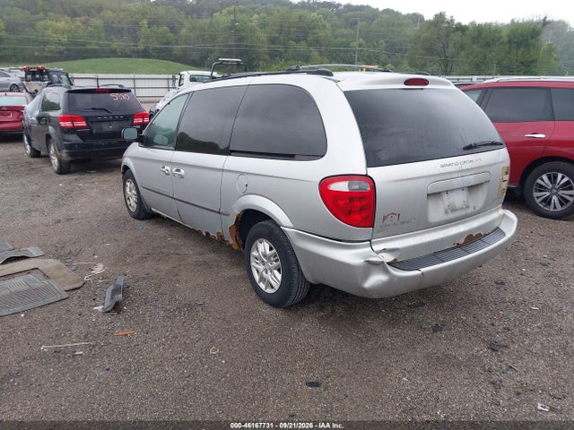 Продажа на аукционе авто 2002 Dodge Grand Caravan Sport, vin: 2B4GP44R02R588675, номер лота: 46167731