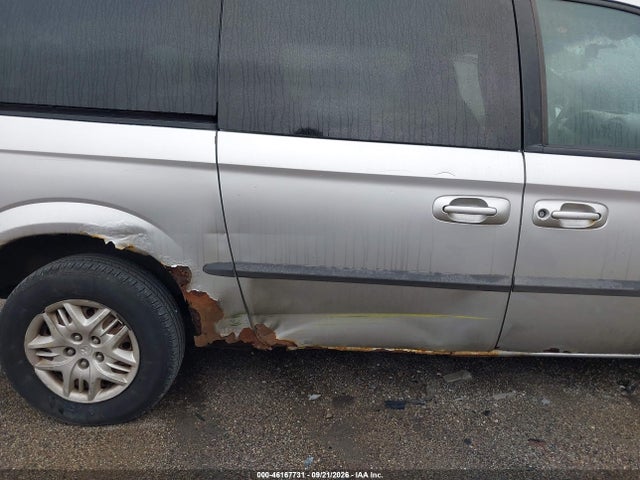 Продажа на аукционе авто 2002 Dodge Grand Caravan Sport, vin: 2B4GP44R02R588675, номер лота: 46167731