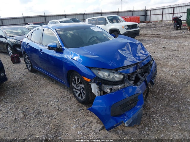 46167797 :رقم المزاد ، 19XFC2F78JE006185 vin ، 2018 Honda Civic Ex مزاد بيع