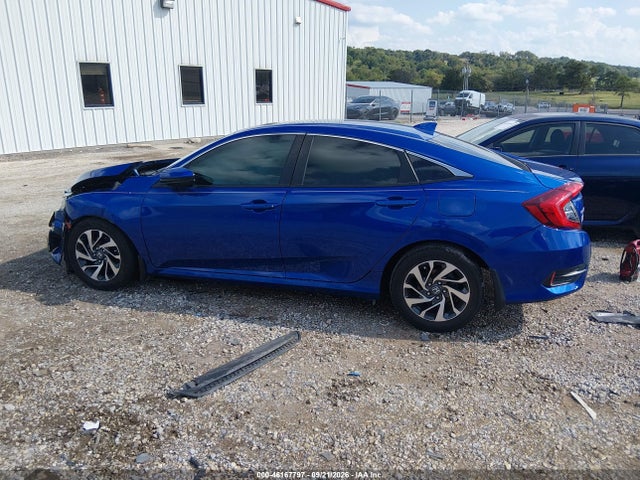 2018 Honda Civic Ex მანქანა იყიდება აუქციონზე, vin: 19XFC2F78JE006185, აუქციონის ნომერი: 46167797