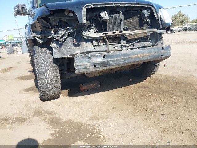 Продажа на аукционе авто 2004 Toyota Tundra Sr5 V8, vin: 5TBET34104S449529, номер лота: 46167811