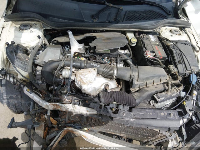 WDDSJ4EB5GN305326 Mercedes-Benz CLA 250