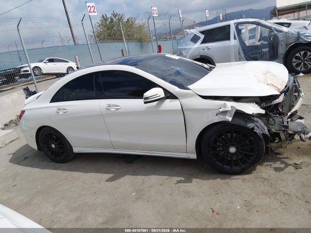 WDDSJ4EB5GN305326 Mercedes-Benz CLA 250