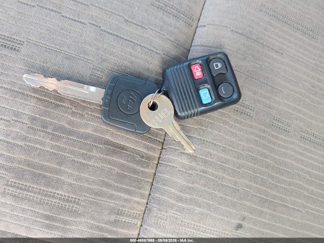 46167869 :رقم المزاد ، 1FAHP35N98W166259 vin ، 2008 Ford Focus Se/ses مزاد بيع