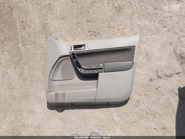 46167869 :رقم المزاد ، 1FAHP35N98W166259 vin ، 2008 Ford Focus Se/ses مزاد بيع