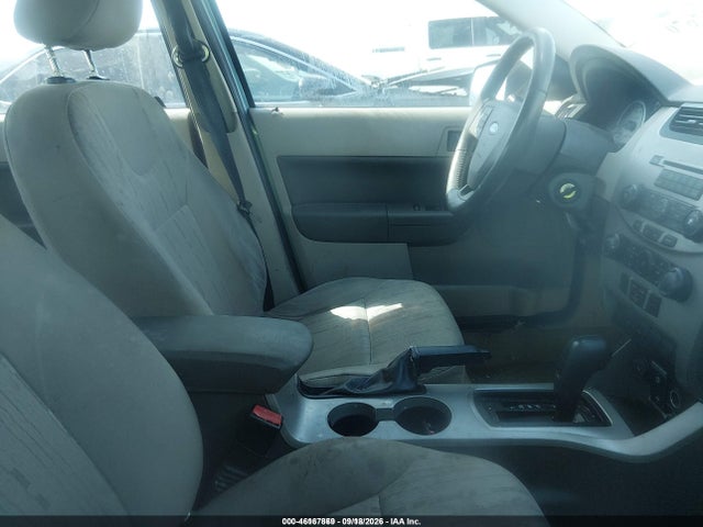 46167869 :رقم المزاد ، 1FAHP35N98W166259 vin ، 2008 Ford Focus Se/ses مزاد بيع