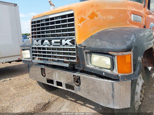 Aukcja sprzedaży 2001 Mack 600 Ch600, vin: 1M1AA13Y81W134035, numer aukcji: 46167878