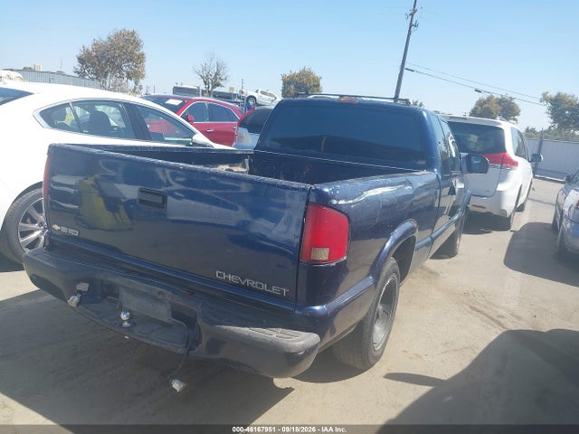 46167951 :رقم المزاد ، 1GCCS19H138160500 vin ، 2003 Chevrolet S-10 Ls مزاد بيع