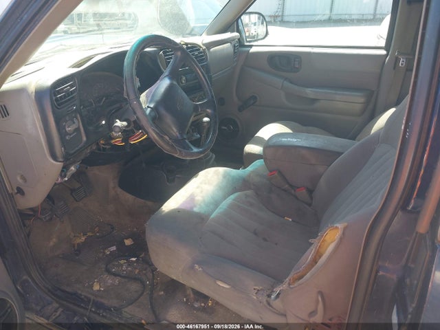 46167951 :رقم المزاد ، 1GCCS19H138160500 vin ، 2003 Chevrolet S-10 Ls مزاد بيع