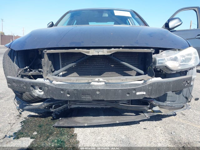 2014 Bmw 320i მანქანა იყიდება აუქციონზე, vin: WBA3B1G52ENS80848, აუქციონის ნომერი: 46167955