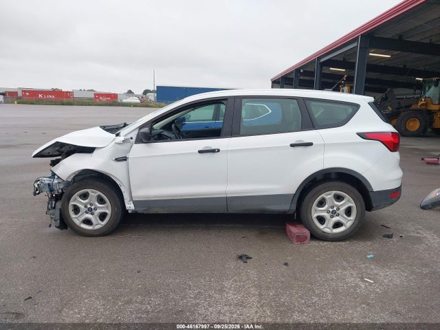 Продаж на аукціоні авто 2019 Ford Escape S, vin: 1FMCU0F70KUB59839, номер лоту: 46167997