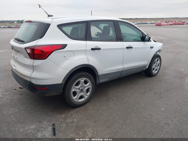 Продаж на аукціоні авто 2019 Ford Escape S, vin: 1FMCU0F70KUB59839, номер лоту: 46167997