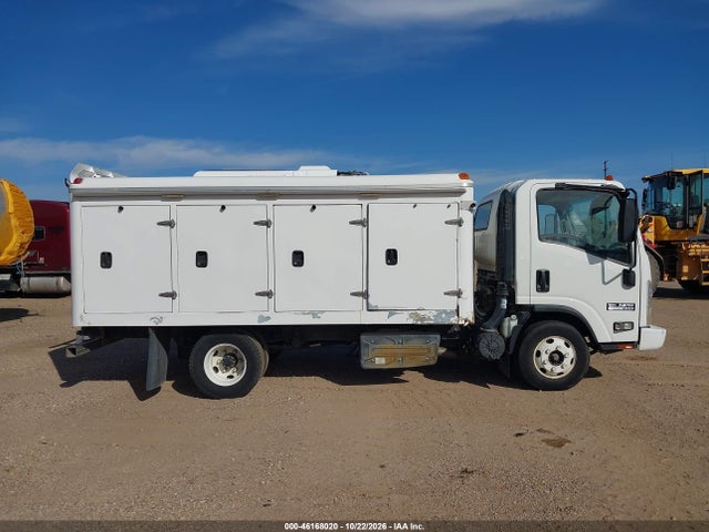 46168020 :رقم المزاد ، JALB4W175D7400191 vin ، 2013 Isuzu Npr Dsl Reg At Eco-max مزاد بيع