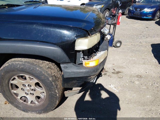 46168022 :رقم المزاد ، 3GNFK16Z33G280570 vin ، 2003 Chevrolet Suburban 1500 Z71 مزاد بيع