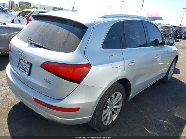46168025 :رقم المزاد ، WA1LFAFP0EA092700 vin ، 2014 Audi Q5 2.0t Premium مزاد بيع