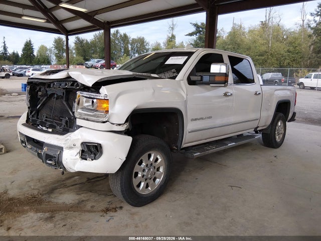 GMC Sierra 3500hd Denali 2019 1GT42WEY5KF120101 Image 2