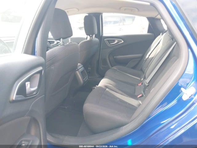 Aukcja sprzedaży 2015 Chrysler 200 Limited, vin: 1C3CCCABXFN696551, numer aukcji: 46168044