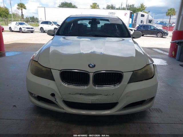 2011 Bmw 328i მანქანა იყიდება აუქციონზე, vin: WBAPH7C57BE683793, აუქციონის ნომერი: 46168082