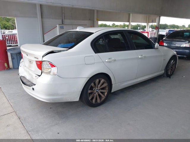 2011 Bmw 328i მანქანა იყიდება აუქციონზე, vin: WBAPH7C57BE683793, აუქციონის ნომერი: 46168082