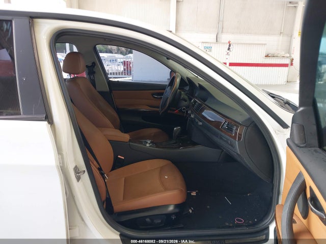 2011 Bmw 328i მანქანა იყიდება აუქციონზე, vin: WBAPH7C57BE683793, აუქციონის ნომერი: 46168082