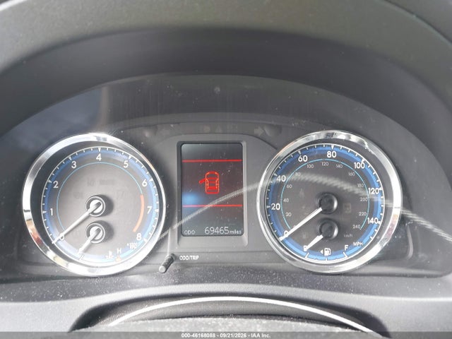 46168088 :رقم المزاد ، 2T1BURHE0HC812496 vin ، 2017 Toyota Corolla Le مزاد بيع