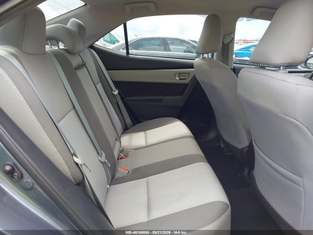 46168088 :رقم المزاد ، 2T1BURHE0HC812496 vin ، 2017 Toyota Corolla Le مزاد بيع