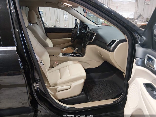 Продажа на аукционе авто 2019 Jeep Grand Cherokee Laredo E 4x4, vin: 1C4RJFAG9KC772310, номер лота: 46168152