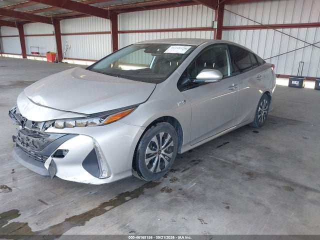 Toyota Prius Prime Le 2020 JTDKARFP8L3161357 Image 2