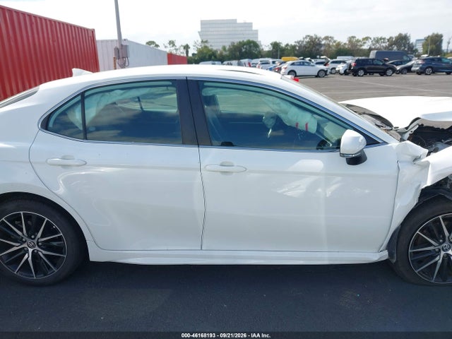 4T1T11AK0PU836759 Toyota CAMRY SE