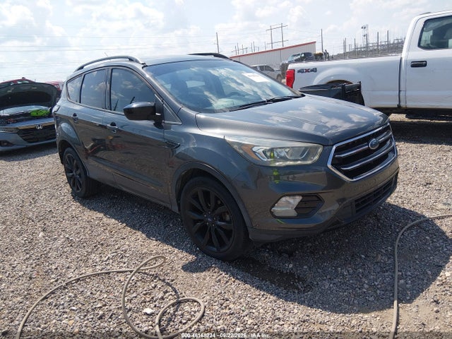 Продаж на аукціоні авто 2017 Ford Escape Se, vin: 1FMCU0GD6HUE64498, номер лоту: 46168224